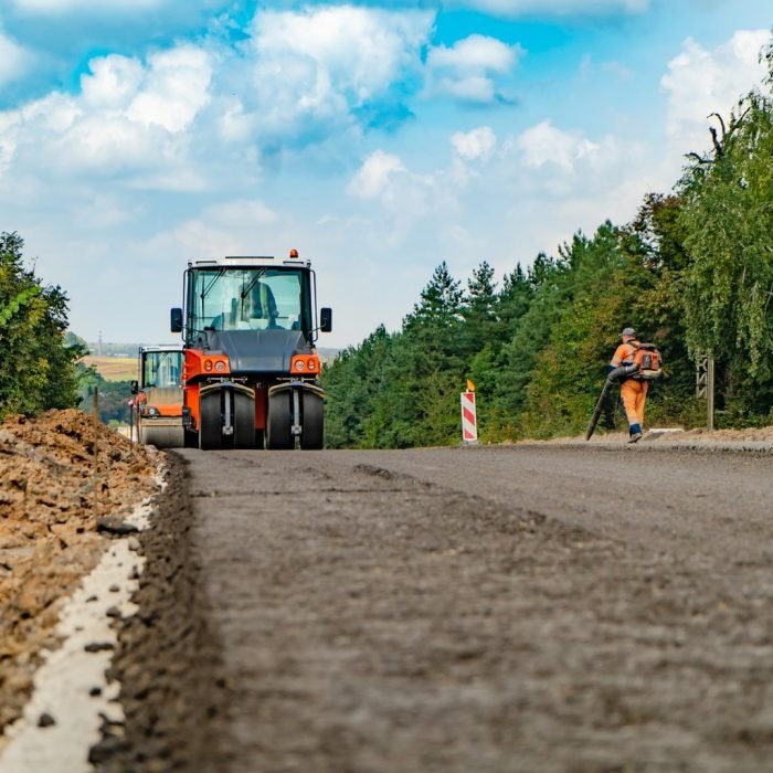 The Board of Directors approves the paving of the main road of Buenaventura.